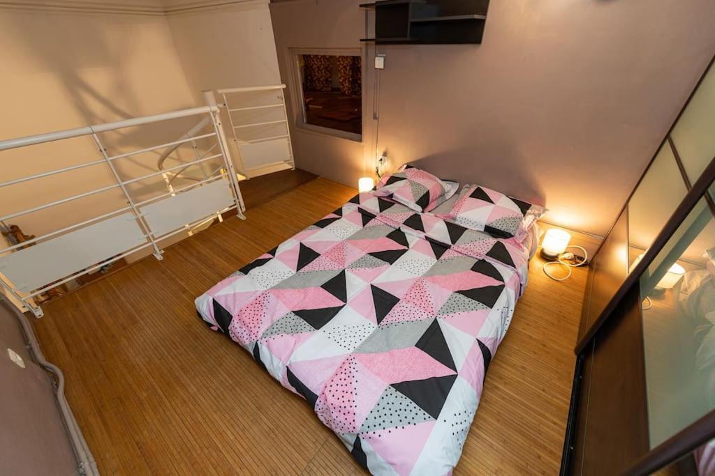 Anna-Maria : Grand Appartement 10 Personnes+Parking Prive -Actif+ Location- Marsiglia Esterno foto